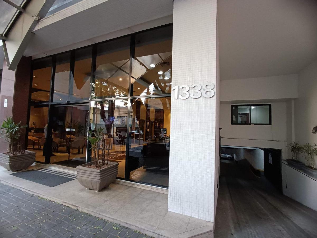 Apto-Flat Excelente Localizacao Centro-Batel - Somente Familiares Curitiba Eksteriør bilde