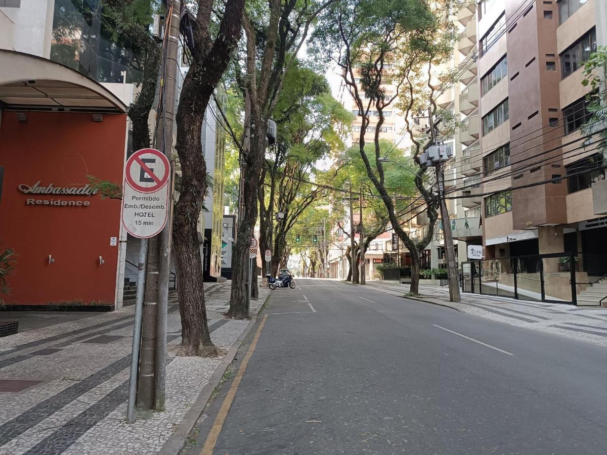 Apto-Flat Excelente Localizacao Centro-Batel - Somente Familiares Curitiba Eksteriør bilde