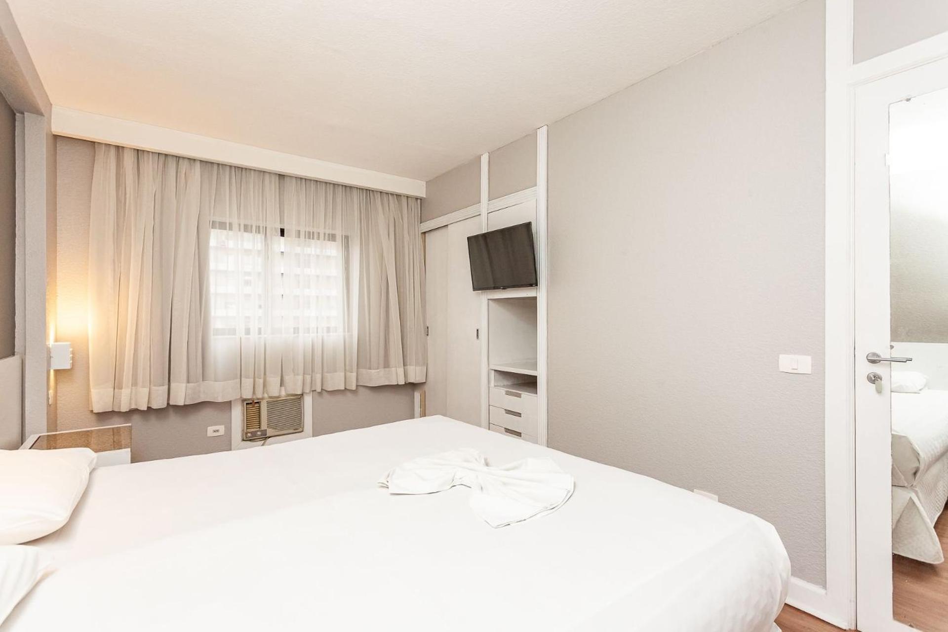 Apto-Flat Excelente Localizacao Centro-Batel - Somente Familiares Curitiba Eksteriør bilde