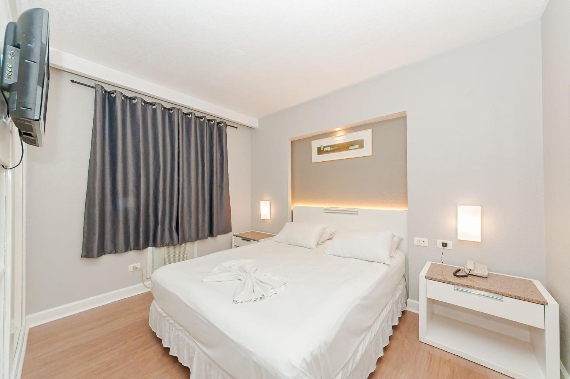 Apto-Flat Excelente Localizacao Centro-Batel - Somente Familiares Curitiba Eksteriør bilde