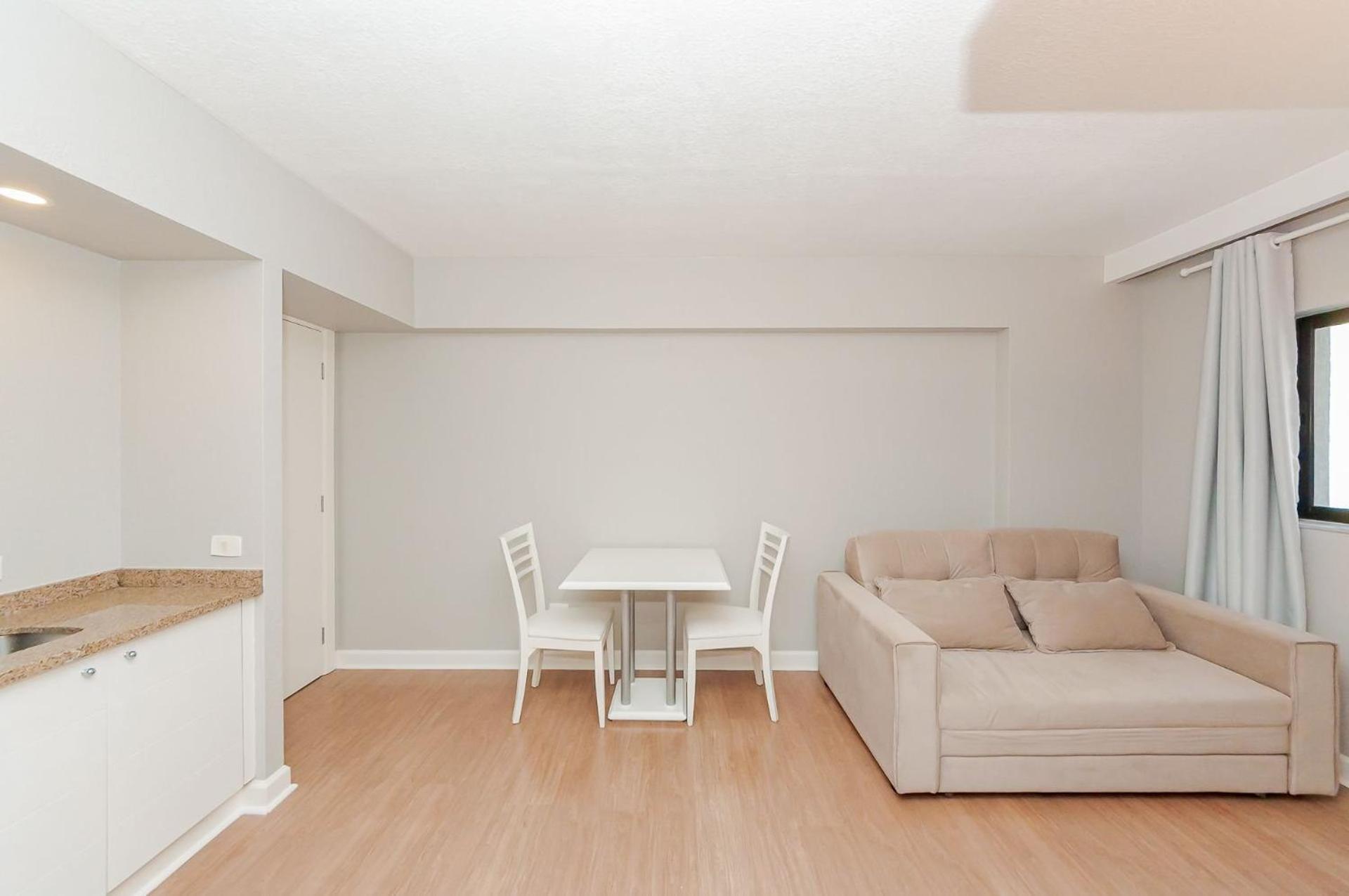Apto-Flat Excelente Localizacao Centro-Batel - Somente Familiares Curitiba Eksteriør bilde